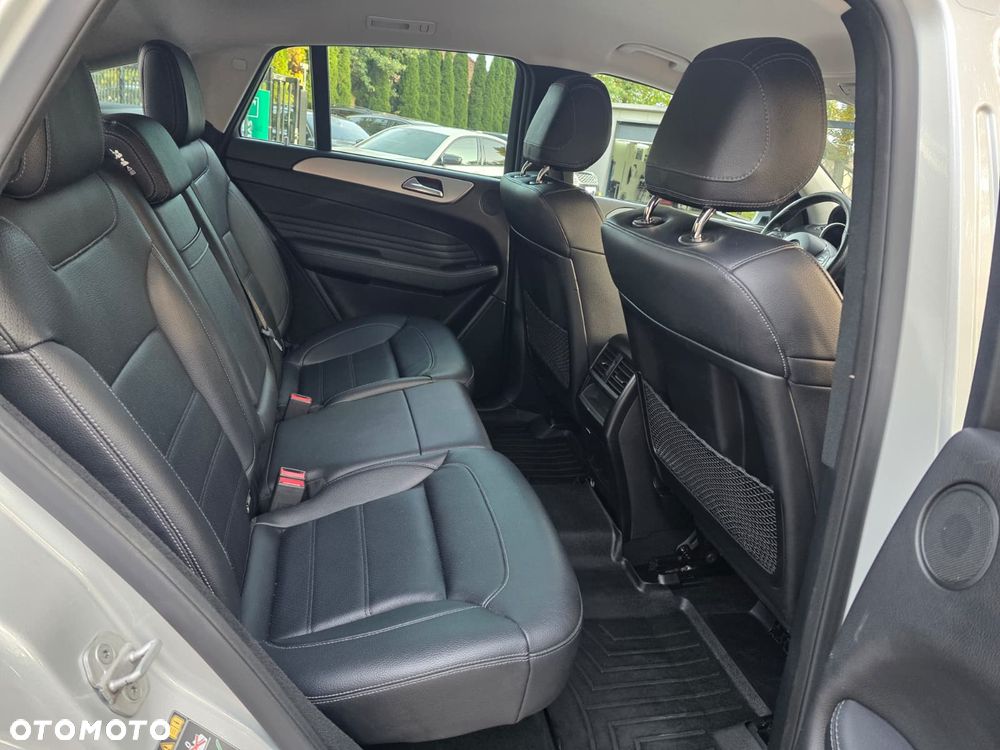 Mercedes-Benz GLE 350 d 4-Matic - 26