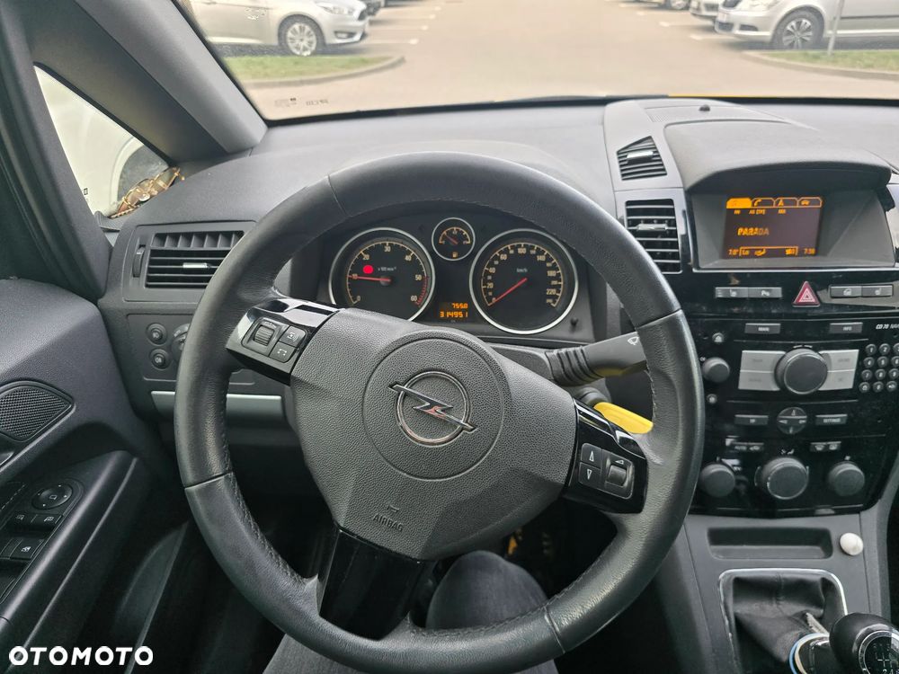 Opel Zafira 1.9 CDTI Cosmo - 13