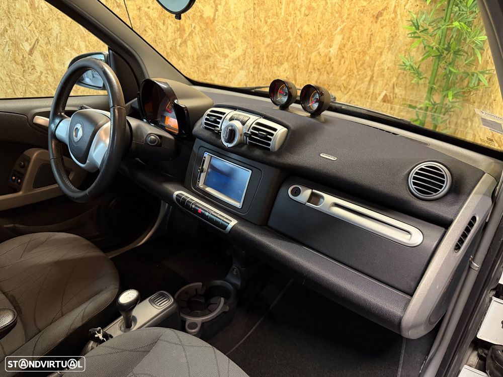 Smart ForTwo Coupé cdi softouch passion dpf - 11