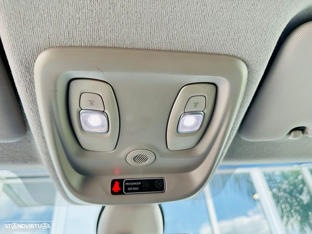 Renault Clio Sport Tourer 1.2 TCe GT Line - 25