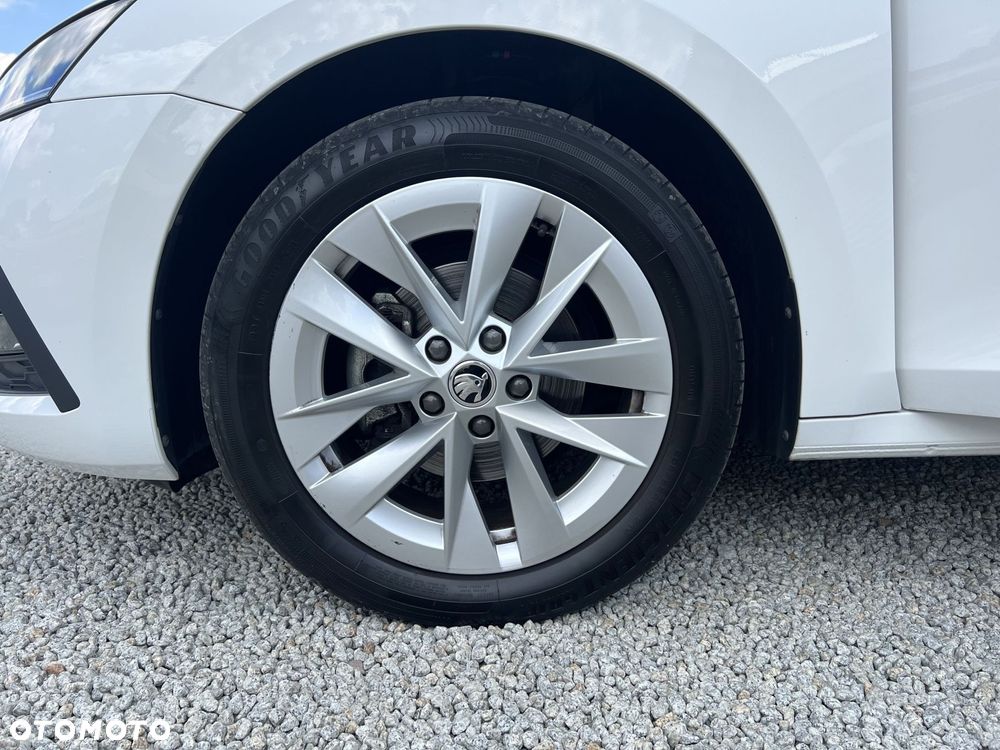 Skoda Octavia 1.5 TSI ACT Ambition - 19
