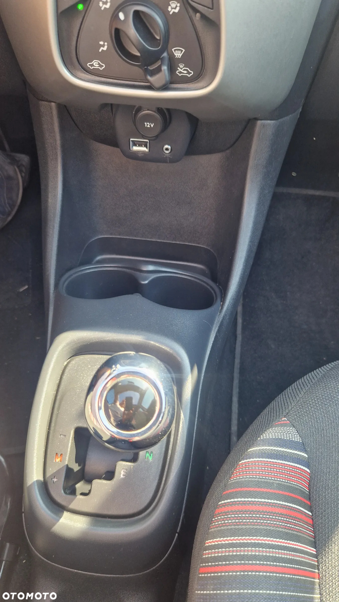 Citroën C1 AIRSCAPE VTi 68 ETG Shine - 12