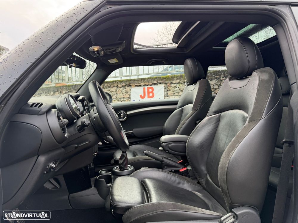 MINI 3 Portas Cooper D - 8