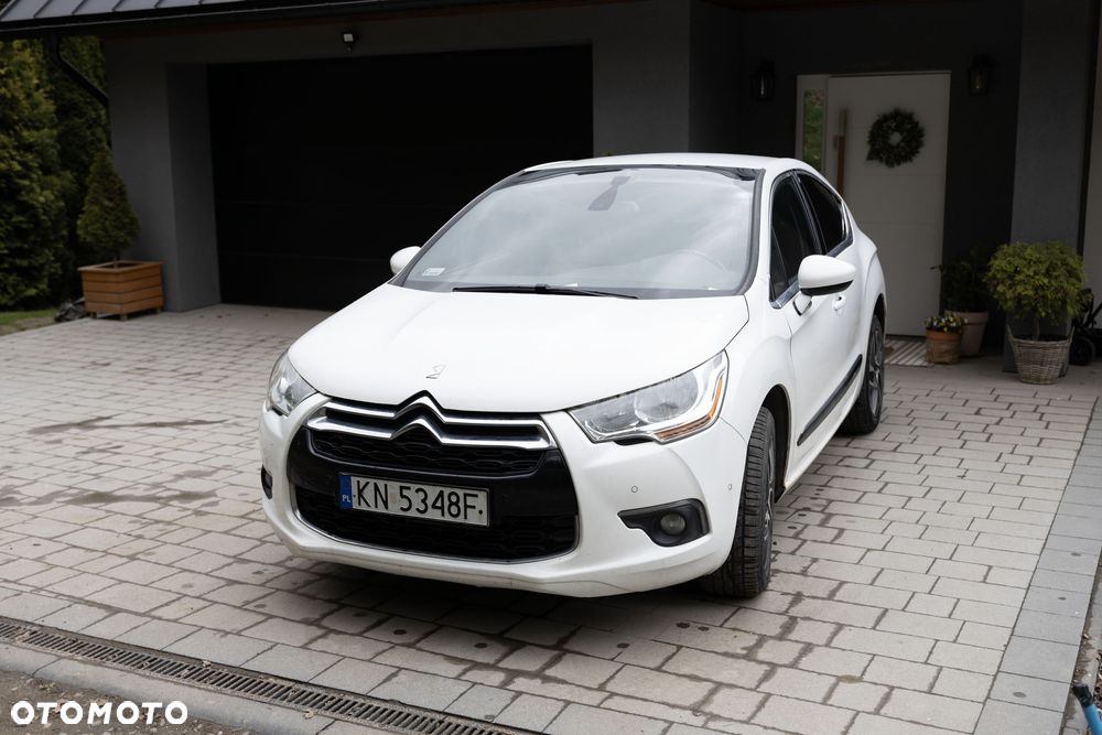 Citroën DS4 1.6 HDi SoChic - 6