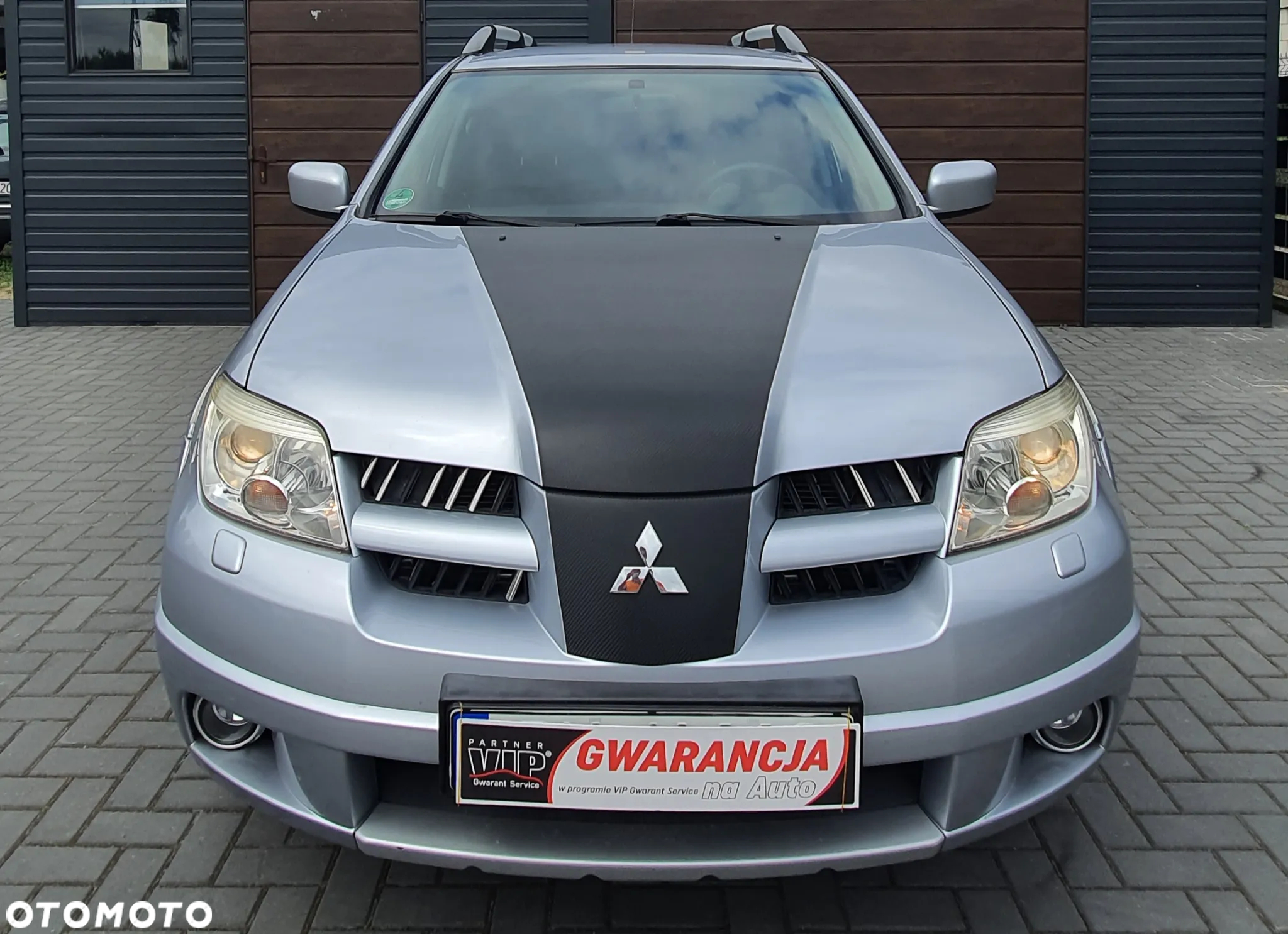 Mitsubishi Outlander 2.4 Dakar - 3