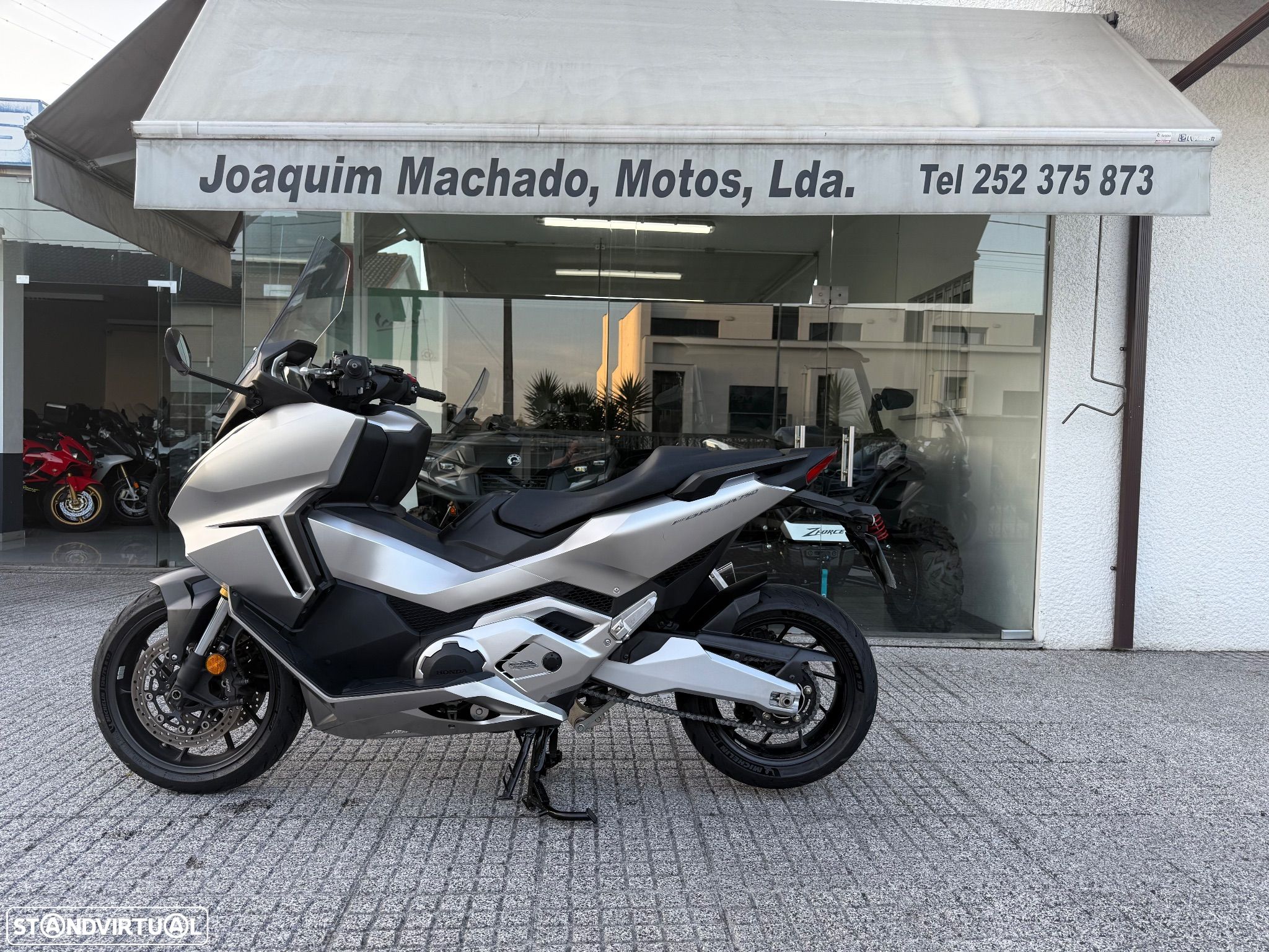 Honda F Forza 750 - 1