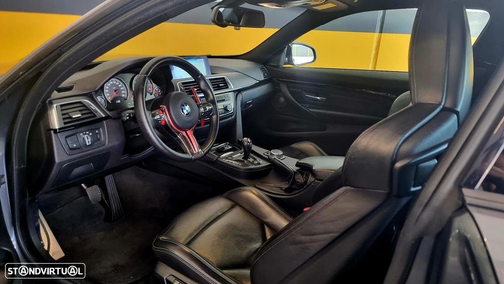 BMW M4 Auto - 6