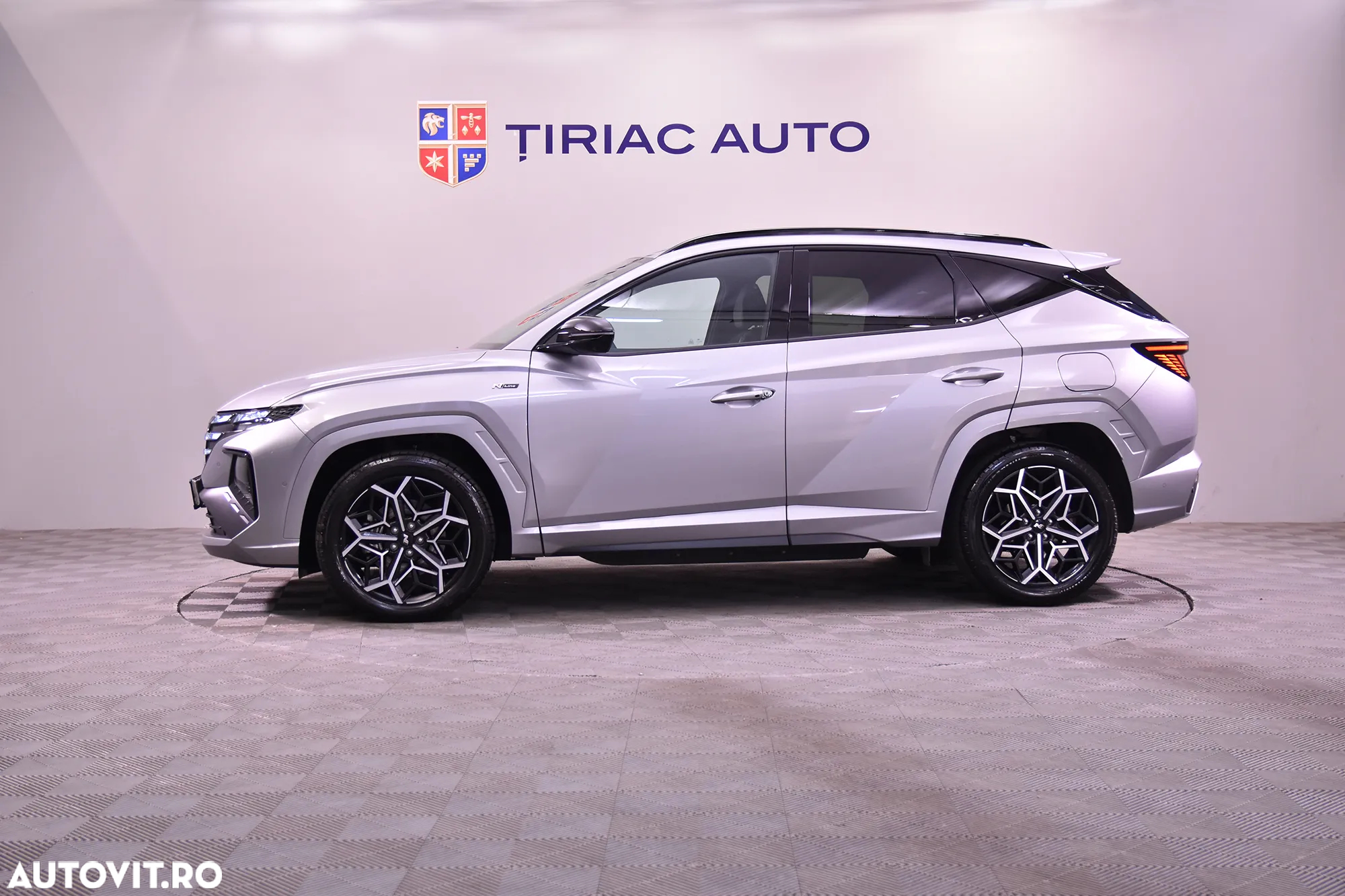 Hyundai Tucson - 2