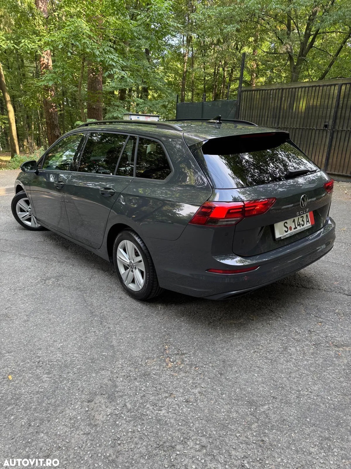 Volkswagen Golf Variant 2.0 TDI SCR Life - 4