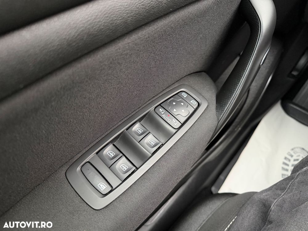 Renault Megane ENERGY dCi 110 BUSINESS - 23