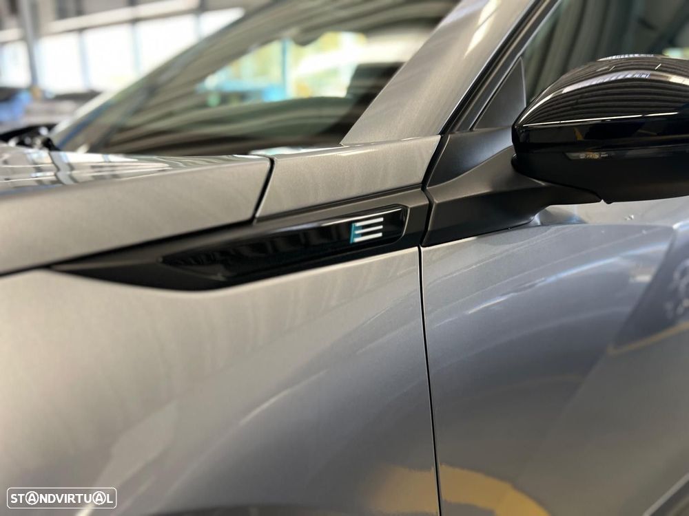 Peugeot e-2008 50 kWh Allure - 3