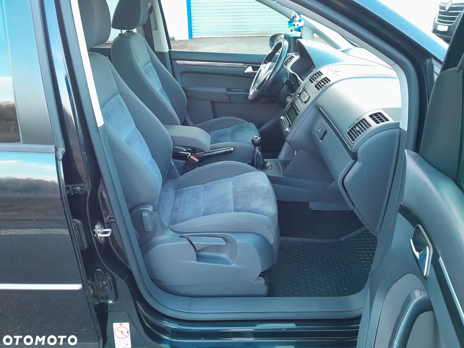 Volkswagen Touran - 6
