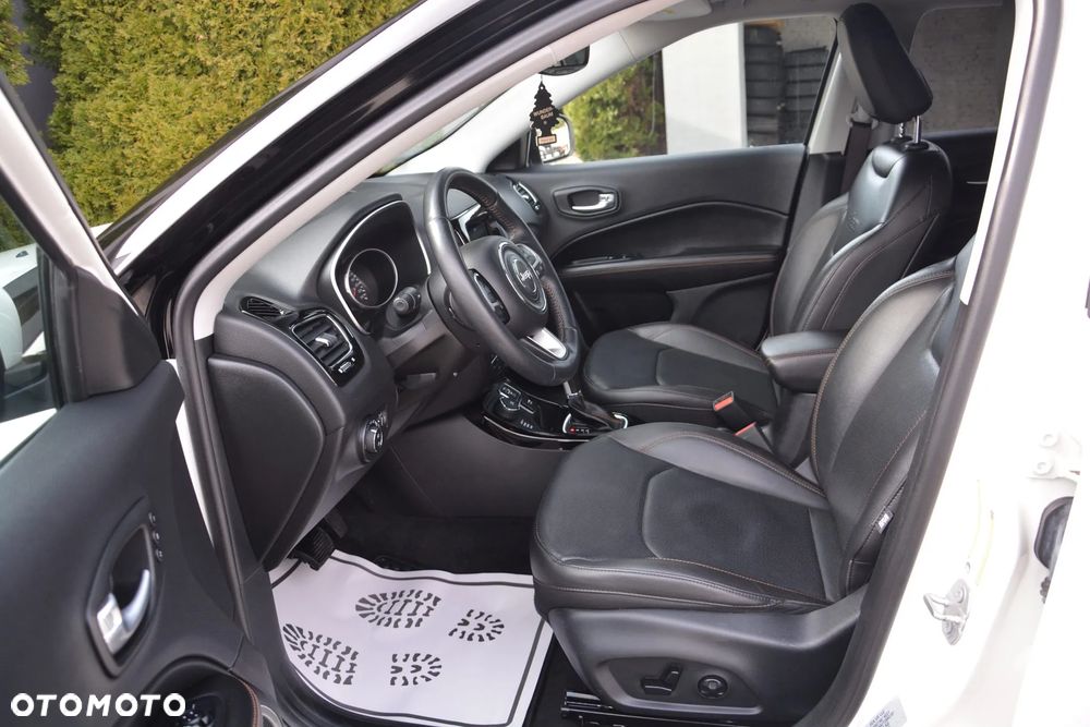 Jeep Compass 1.4 TMair Limited 4WD S&S - 16