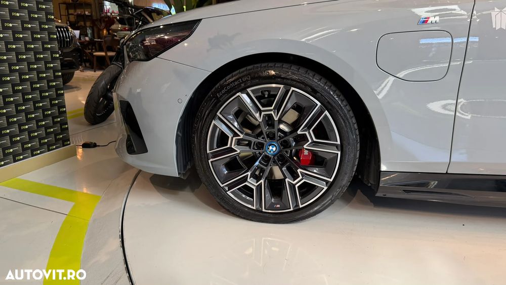 BMW Seria 5 530e Aut. - 8