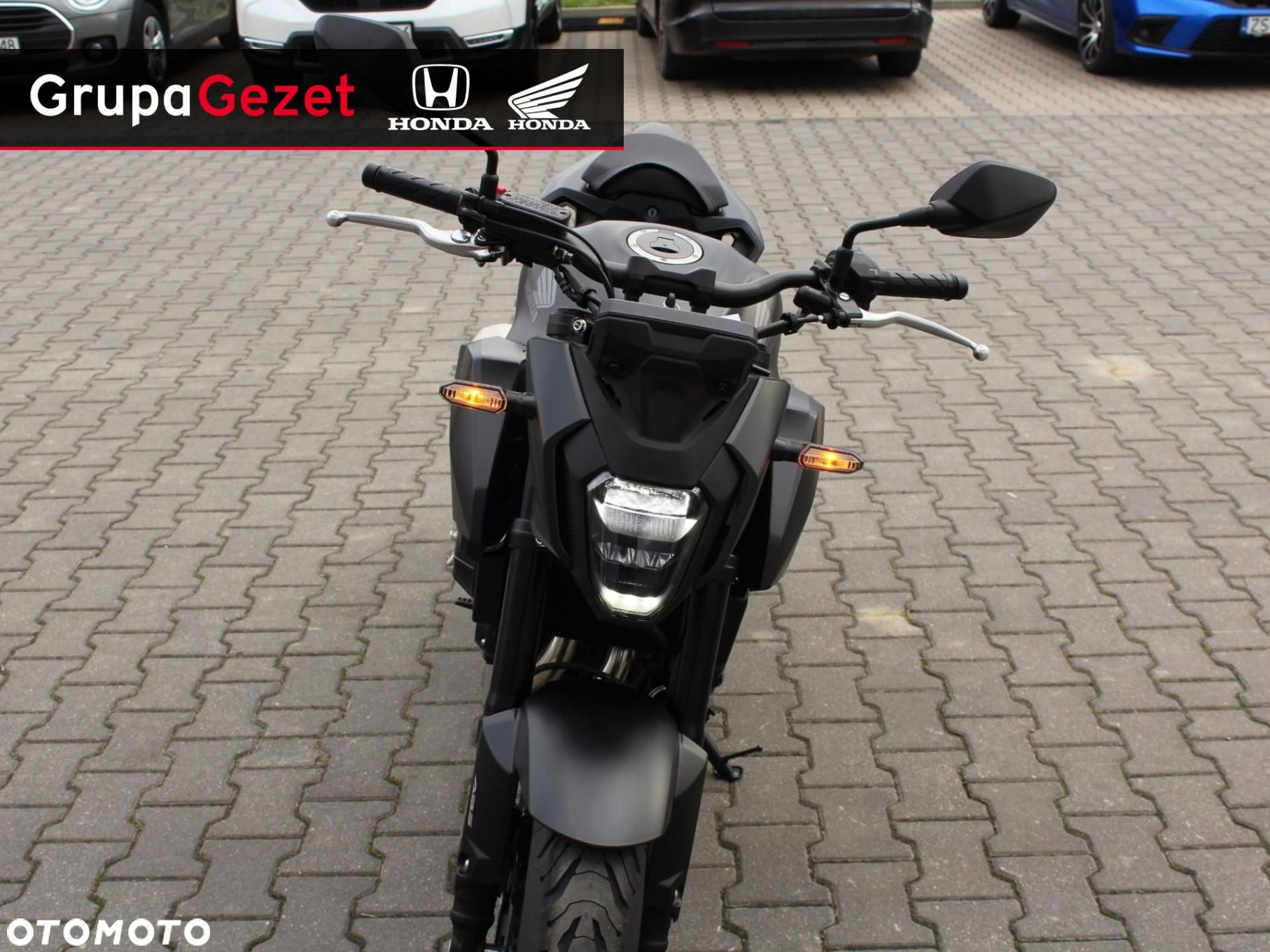 Honda CB - 10