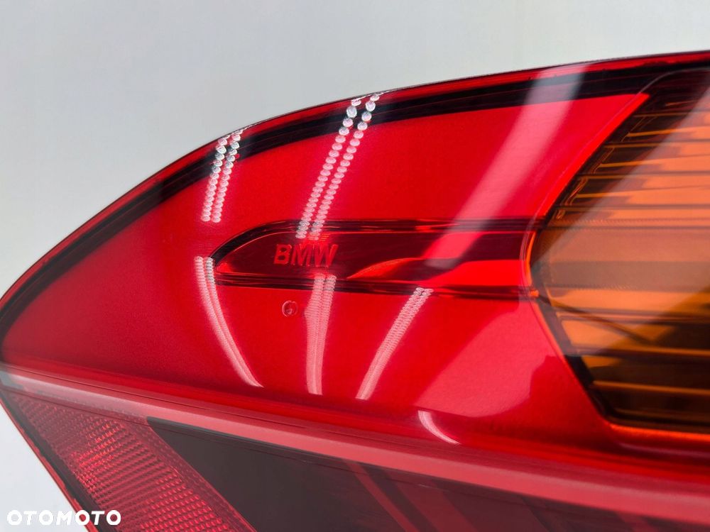BMW 2 F45 LCI LAMPA LEWA W BŁOTNIK TYŁ 7491335 - 6