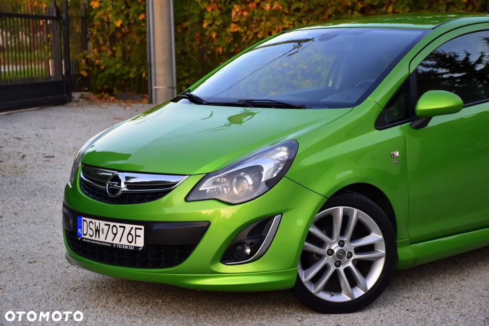 Opel Corsa 1.4 16V Edition 150 - 17