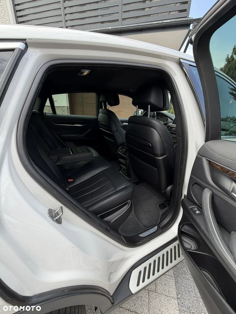 BMW X6 xDrive40d - 16