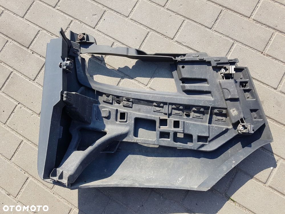 NAROŻNIK ŚIWY Okular HALOGENU zderzak LEWY MAN TGX EURO 6 - 3