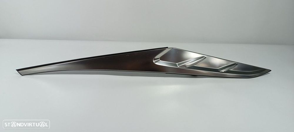 EMBELIZADOR HYUNDAI TUCSON STYLE 2WD - 1