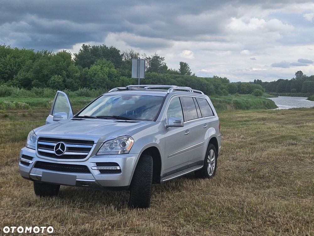 Mercedes-Benz GL 450 4Matic 7G-TRONIC - 18