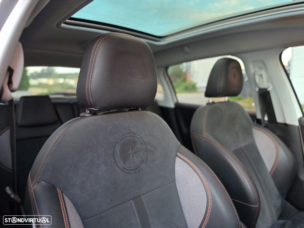 Peugeot 2008 1.6 BlueHDi Crossway - 22