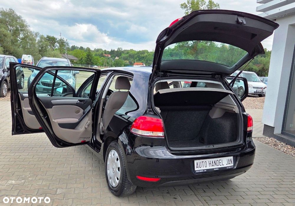 Volkswagen Golf - 29