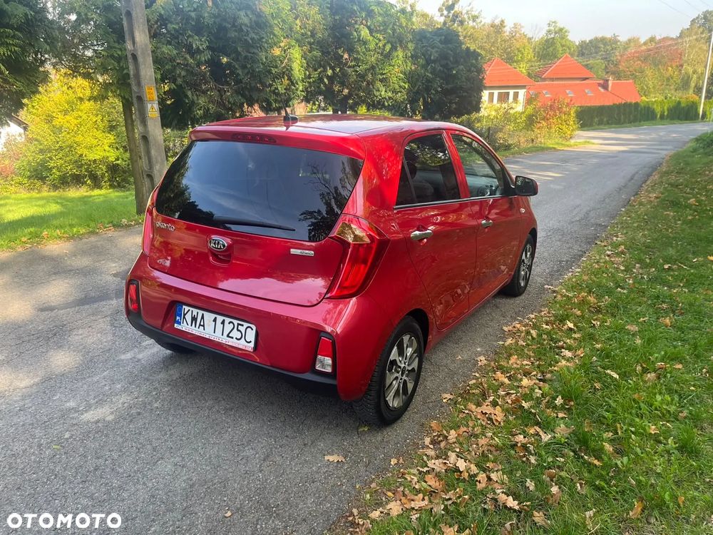 Kia Picanto 1.2 ISG UEFA EURO 2016 - 16