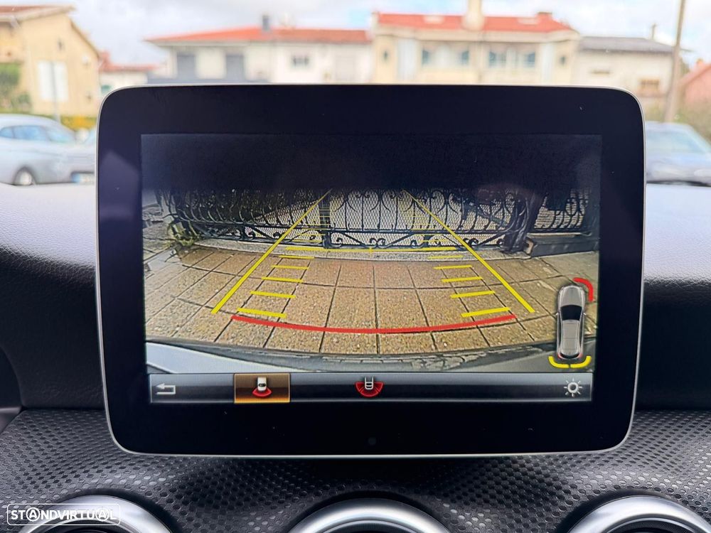 Mercedes-Benz A 180 d AMG Line Aut. - 25