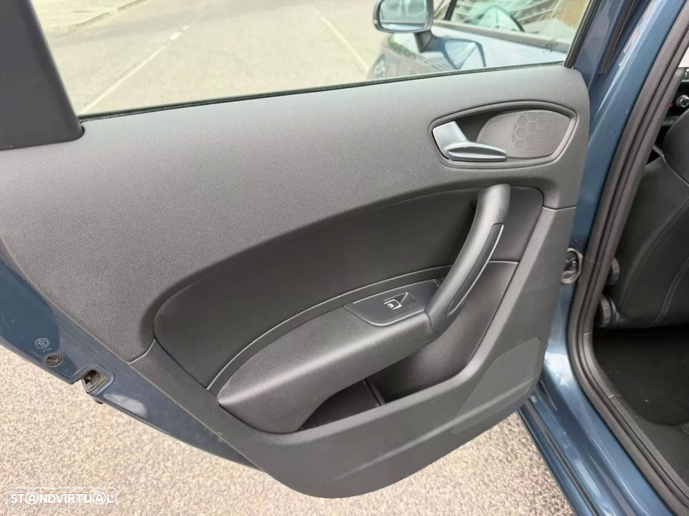 Audi A1 Sportback 1.0 TFSI ultra S tronic - 26