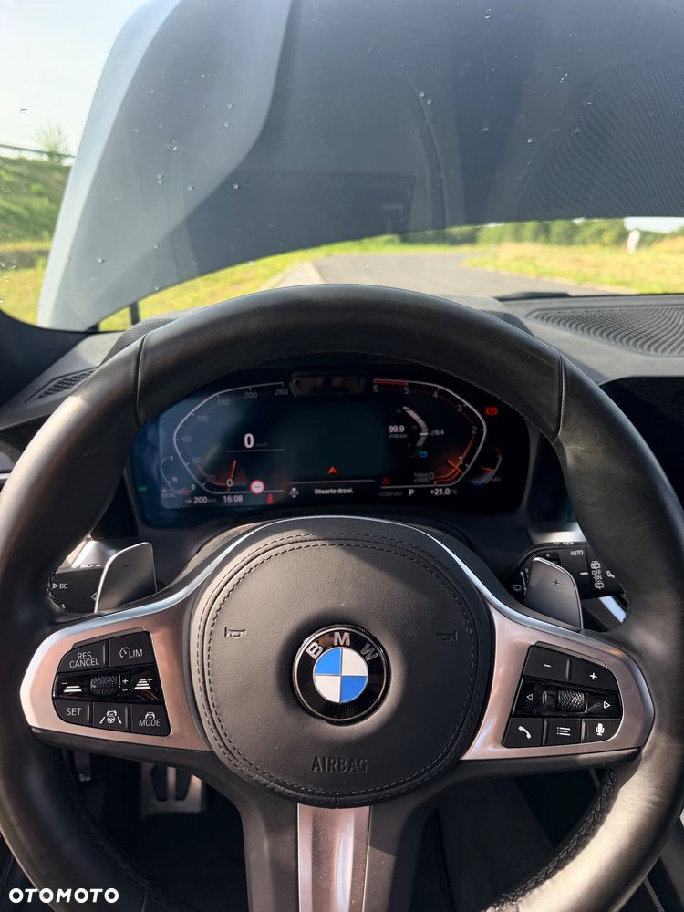 BMW Seria 3 320d xDrive M Sport Shadow sport - 13