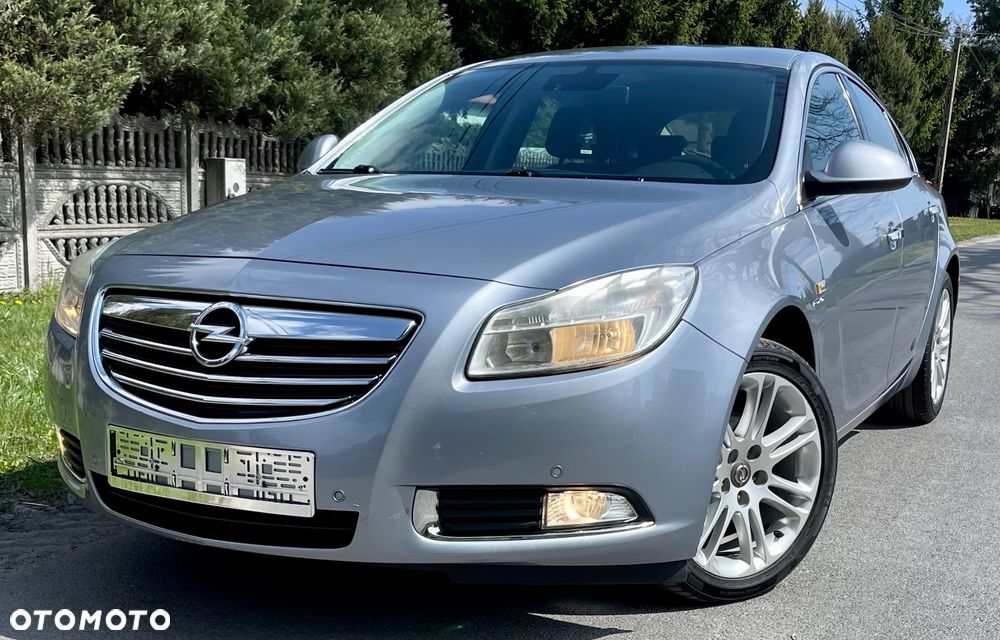 Opel Insignia 1.8 Design Edition - 2