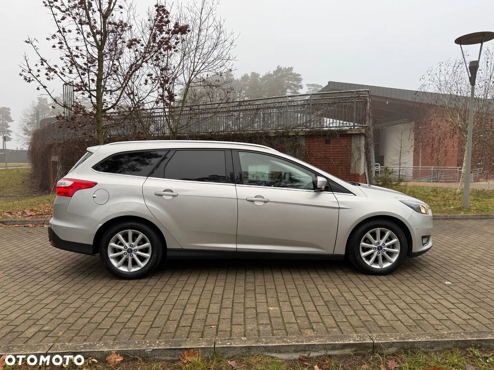 Ford Focus - 6