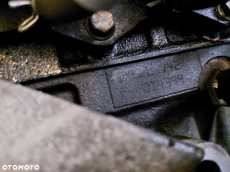 SILNIK RENAULT CLIO 1,2 D4F 742 - 10