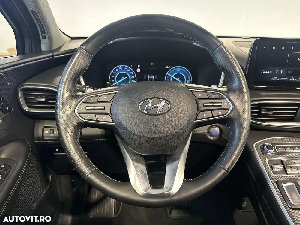 Hyundai Santa Fe - 16