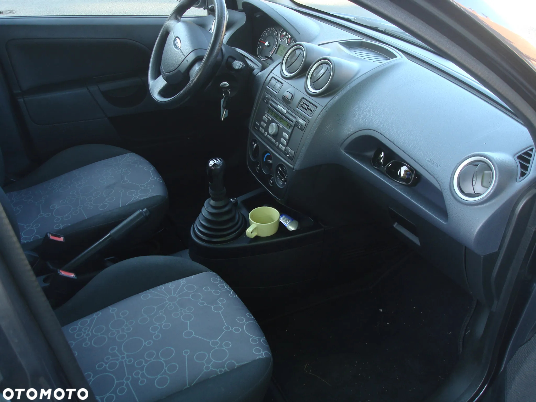 Ford Fiesta 1.25 Ambiente - 18