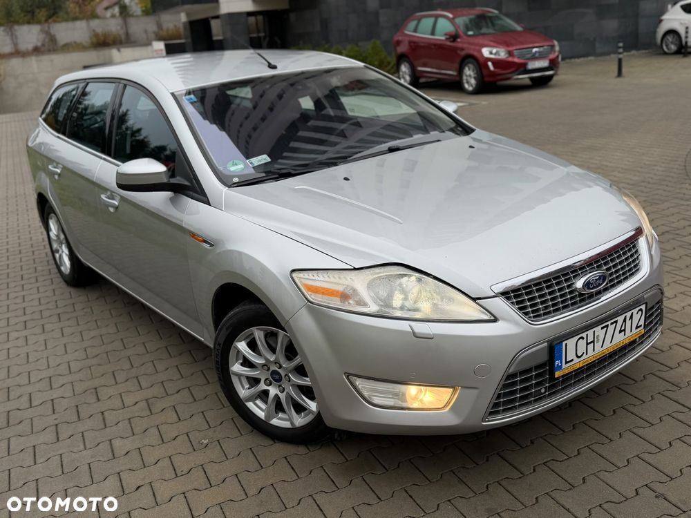 Ford Mondeo - 38