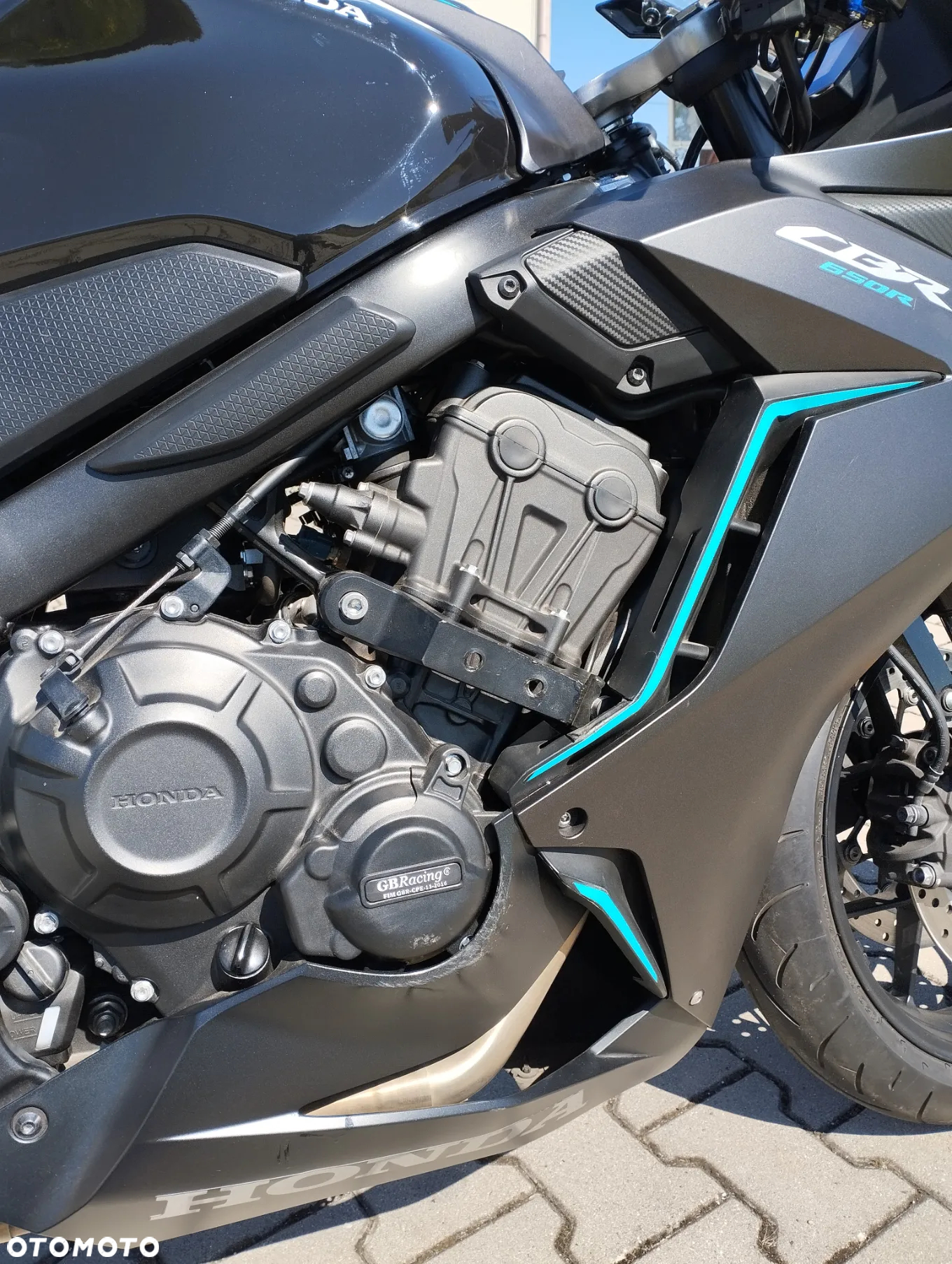 Honda CBR - 23