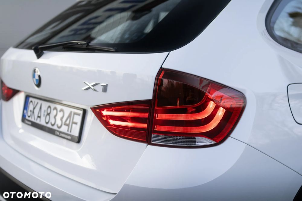 BMW X1 xDrive18d - 28