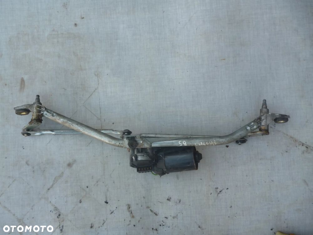 VW PASSAT B5 MECHANIZM WYCIERACZEK - 2