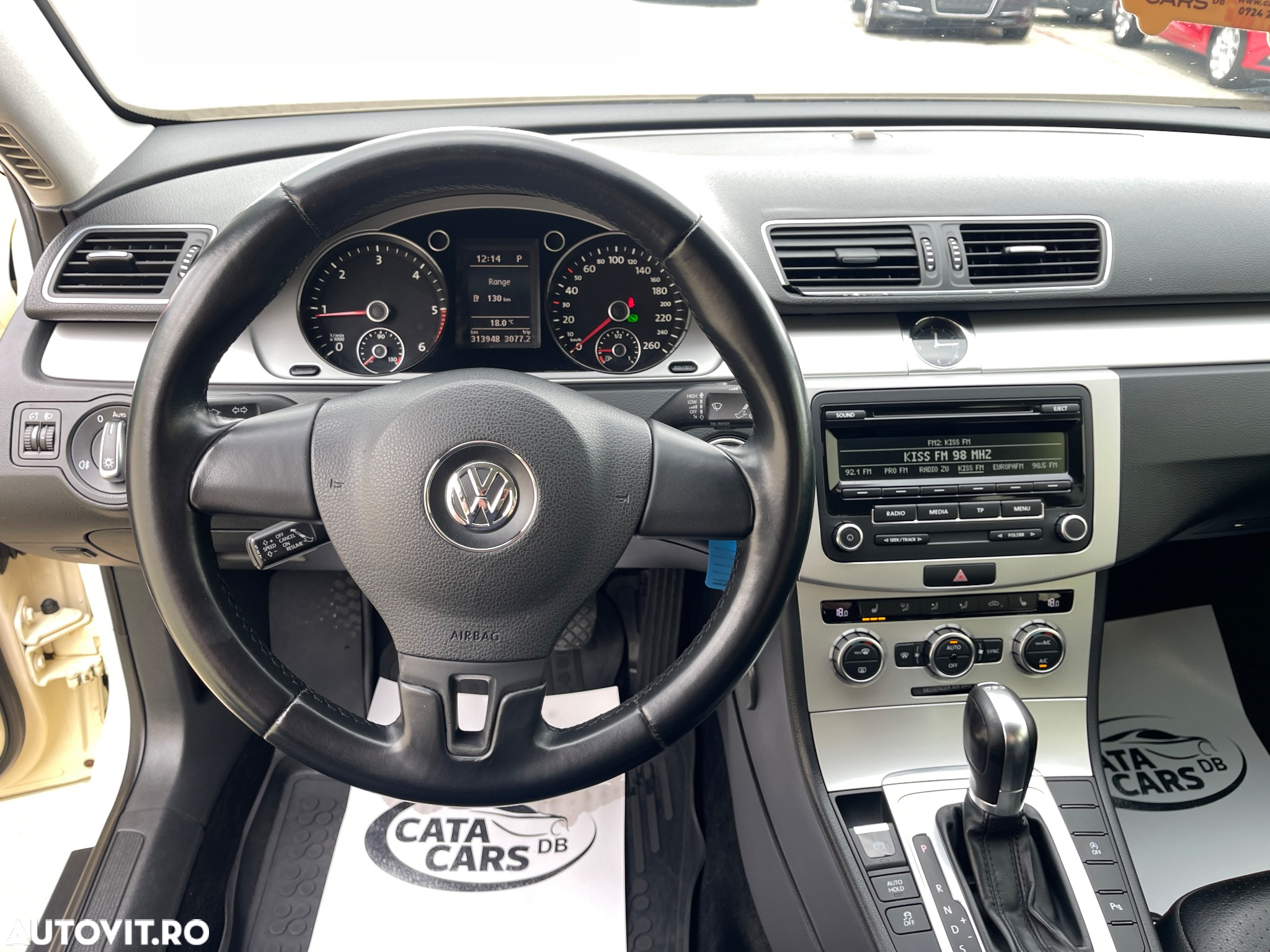 Volkswagen Passat 2.0 TDI BlueMotion Tehnology DSG Trendline - 37