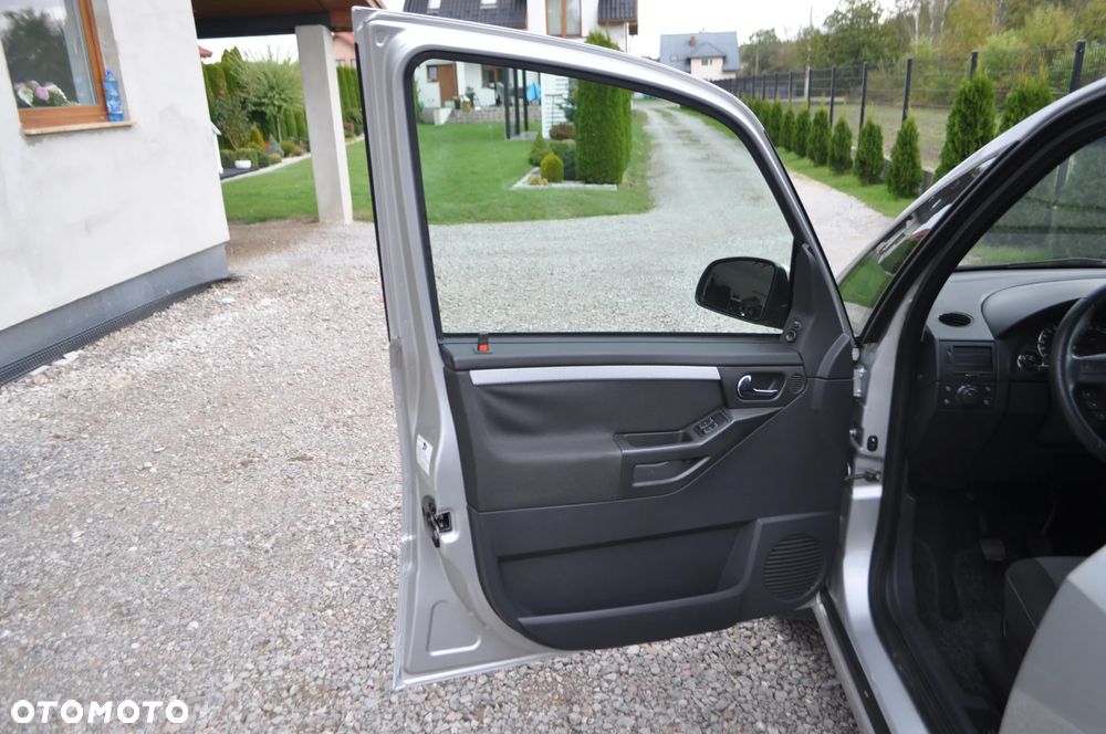 Opel Meriva 1.6 16V Edition - 14