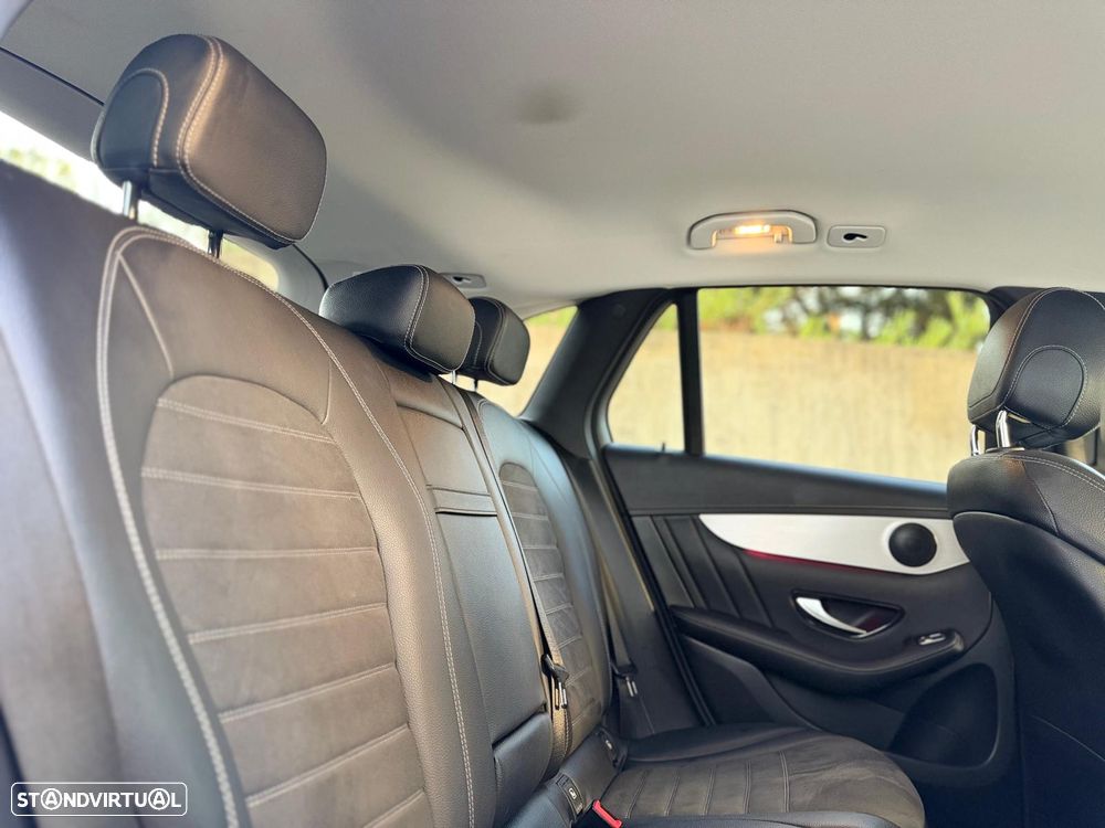 Mercedes-Benz GLC 300 - 19