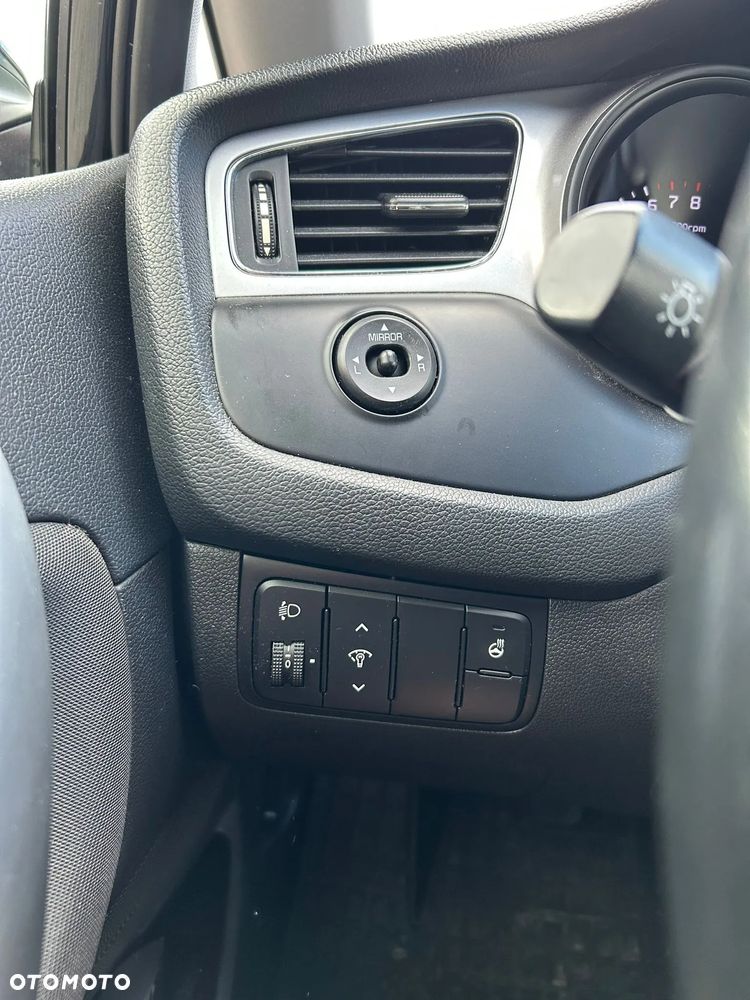 Kia ProCeed 1.6 GDI Edition 7 - 17