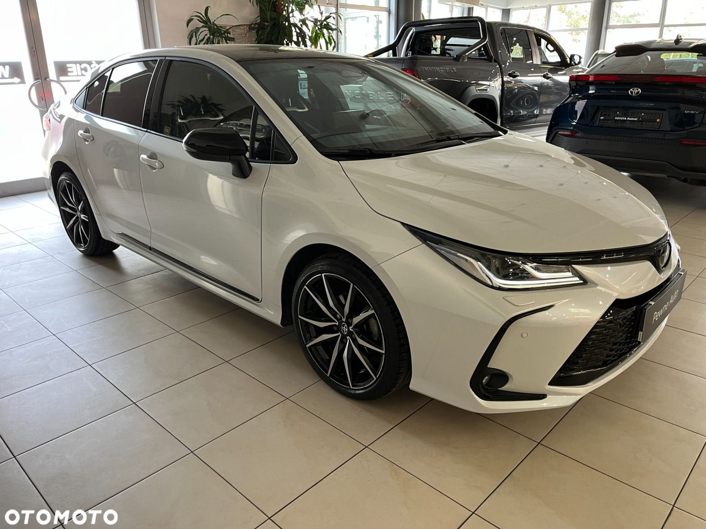 Toyota Corolla - 2