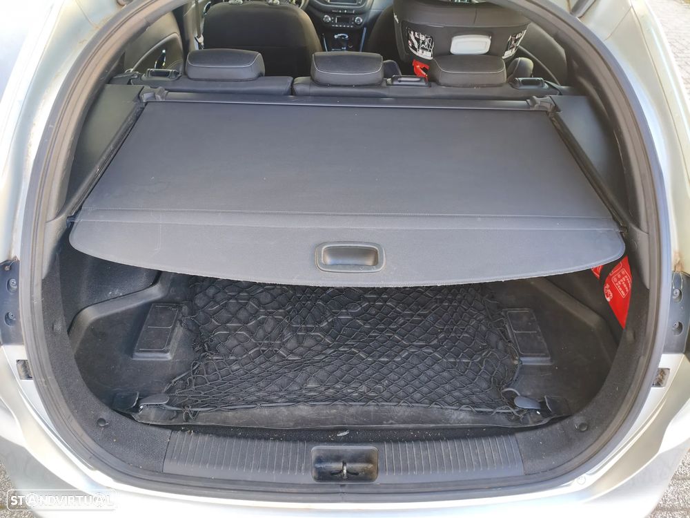 Kia Ceed SW 1.6 CRDi GT Line 7DCT - 23