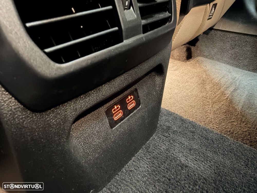 BMW 218 Gran Coupé i Pack Desportivo M - 34