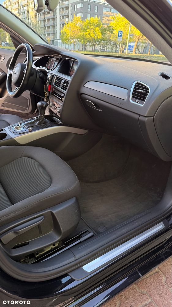 Audi A4 Limousine 2.0 TDI Multitronic - 29