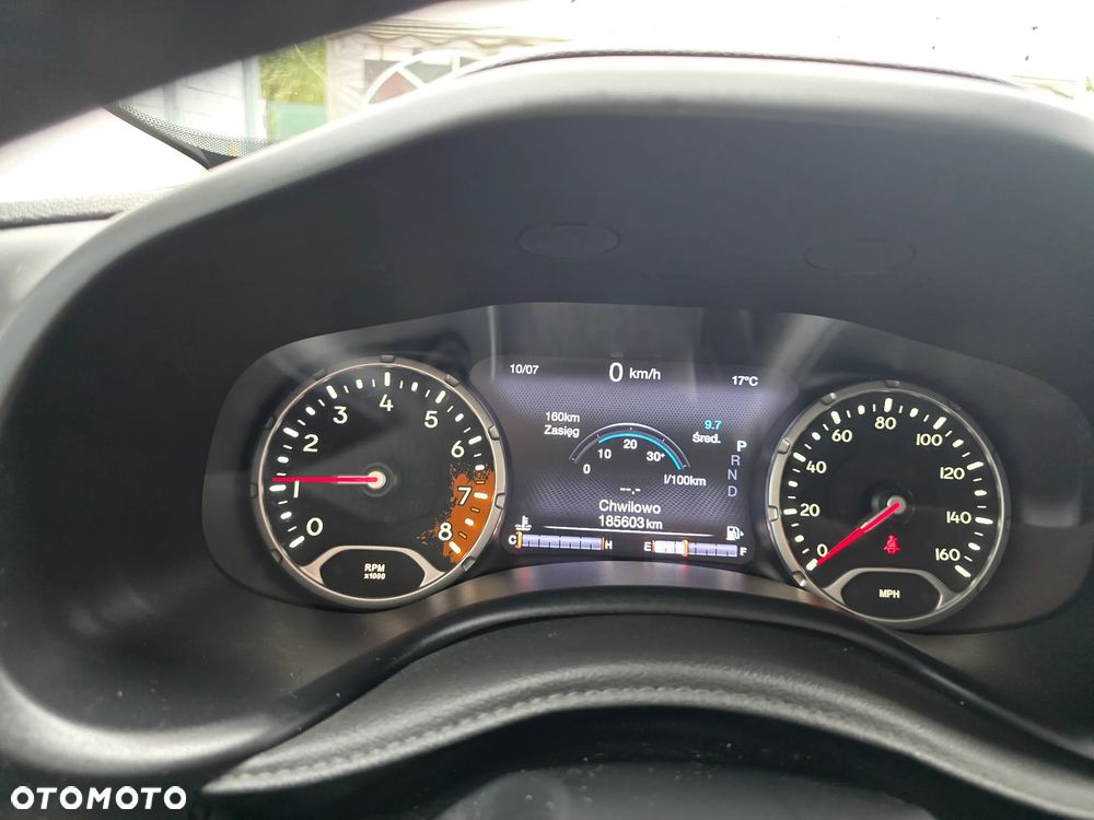 Jeep Renegade - 13