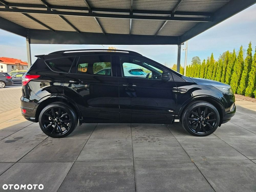 Ford Kuga - 10